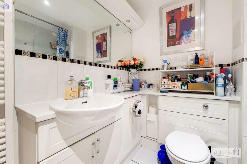 Bathroom (1)