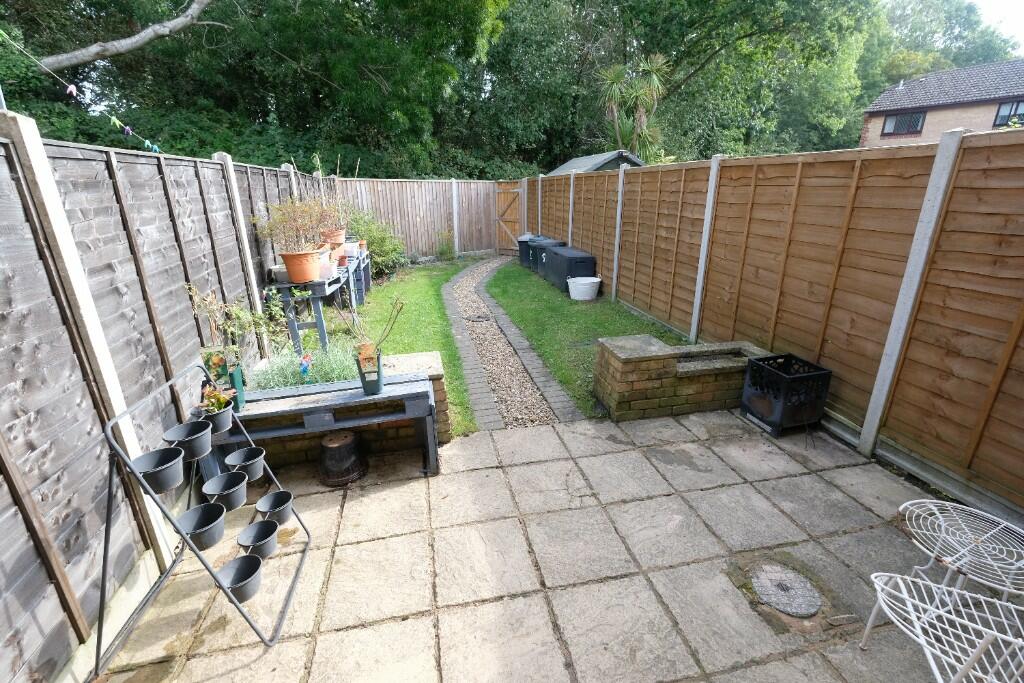 GARDEN 