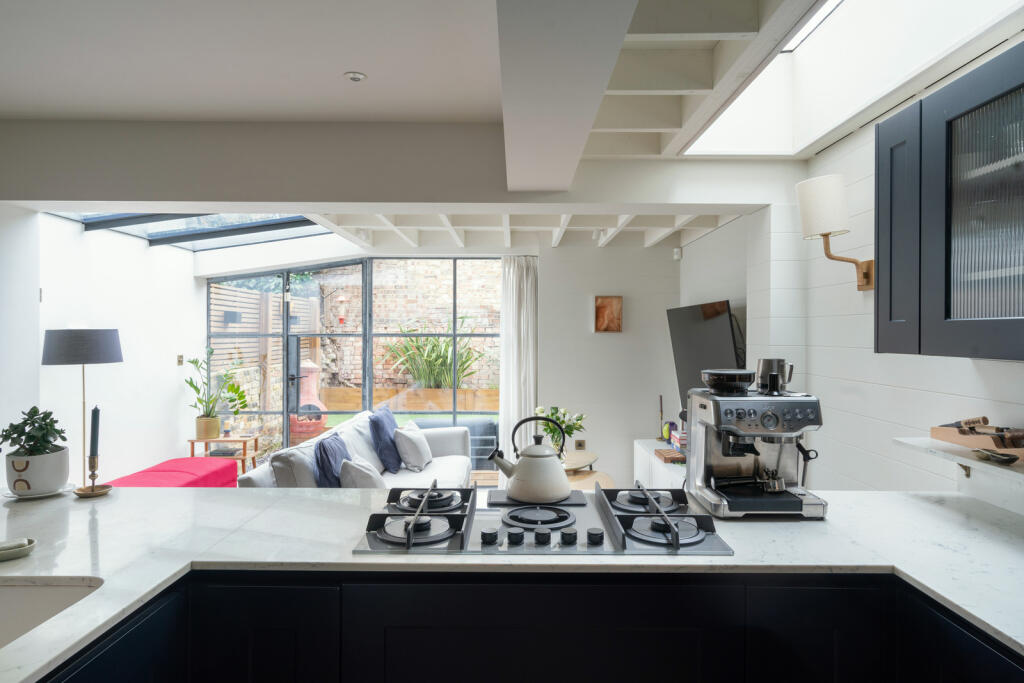 259426 - POWELL-ROAD-13.jpg