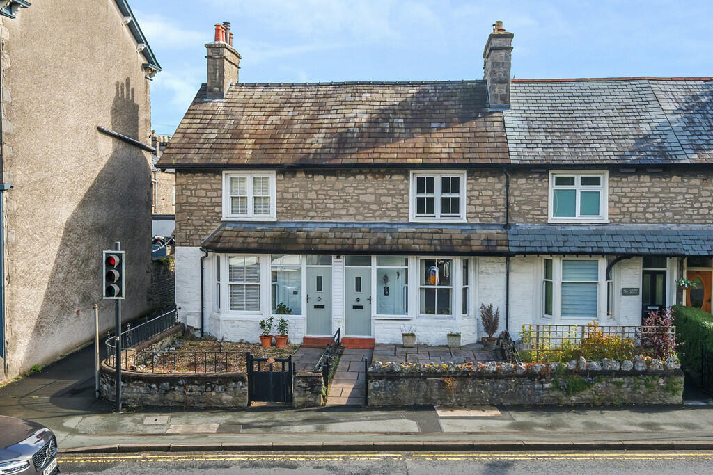 54 Lound Road