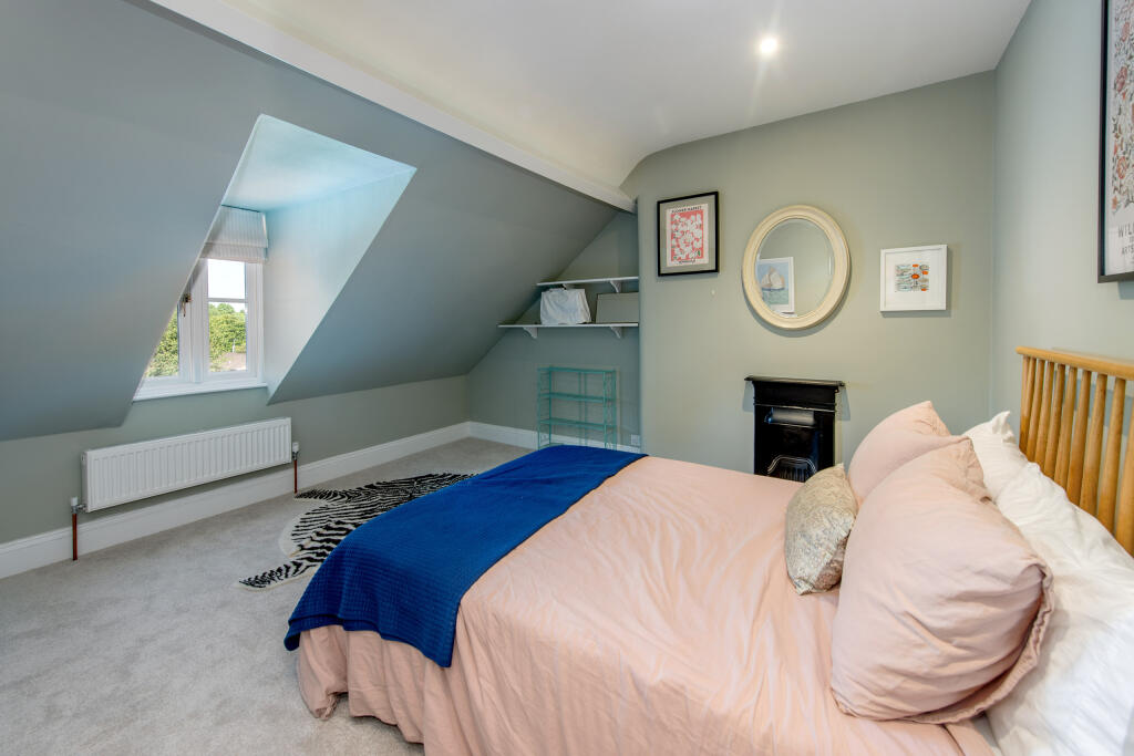 Bedroom 5