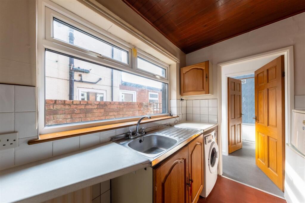 11 Spencer Street-001.jpg