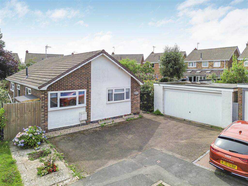 10 Beech Avenue, Lutterworth