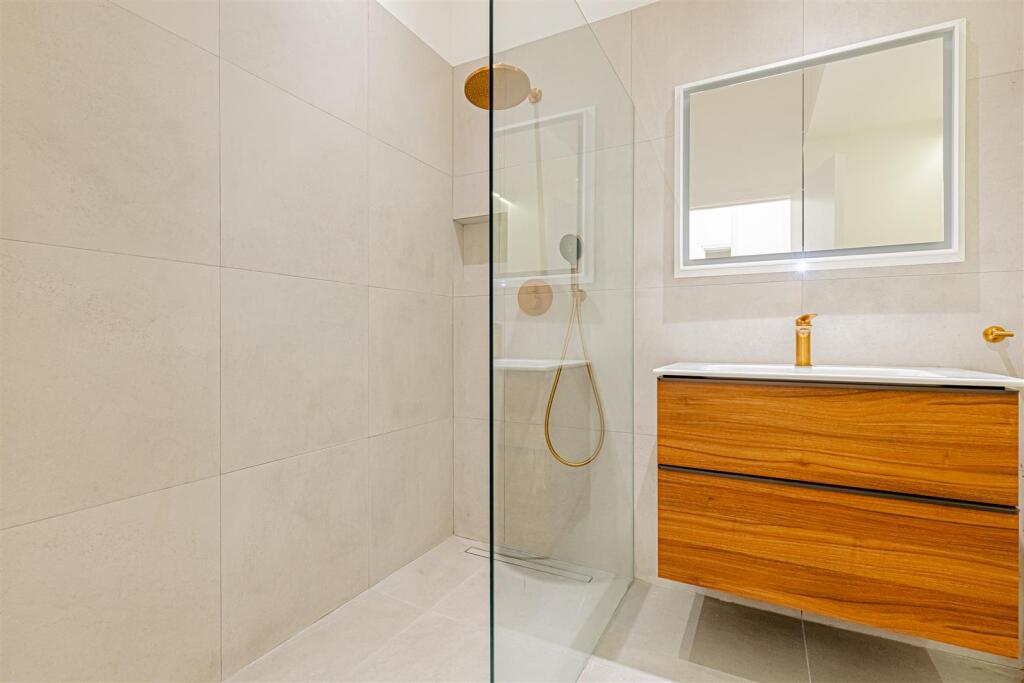 City Approach (23).jpg