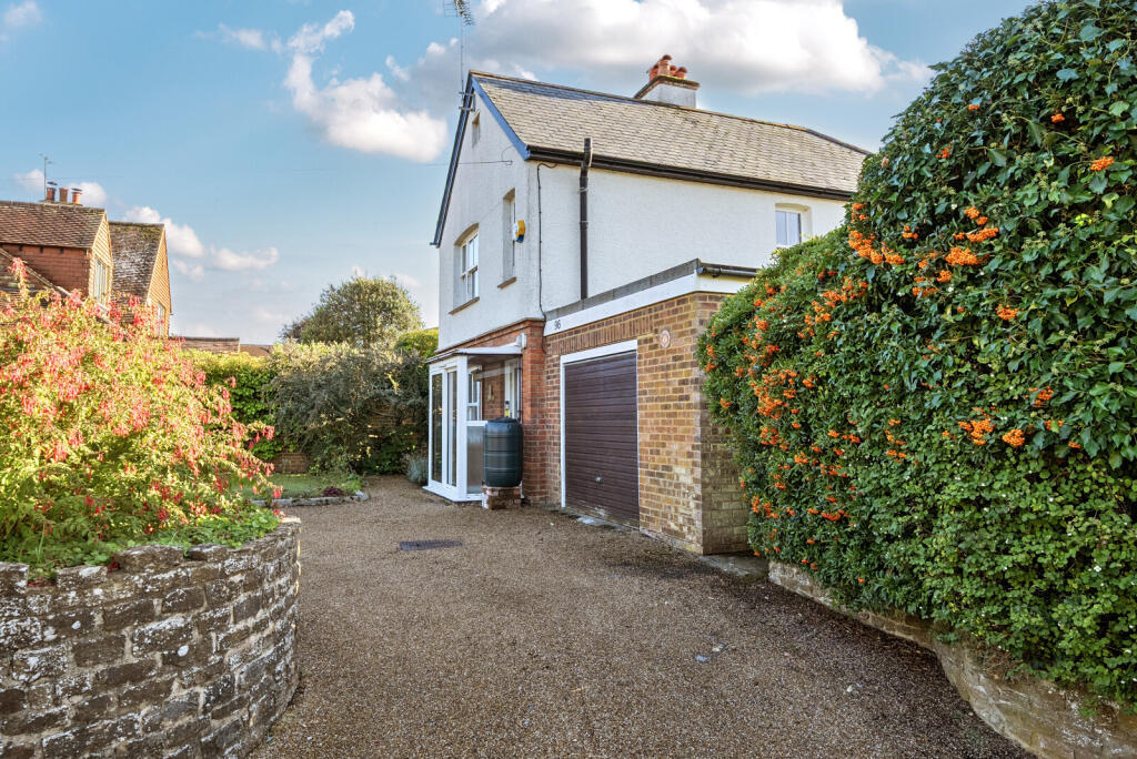 1349785-2-68c2f92...