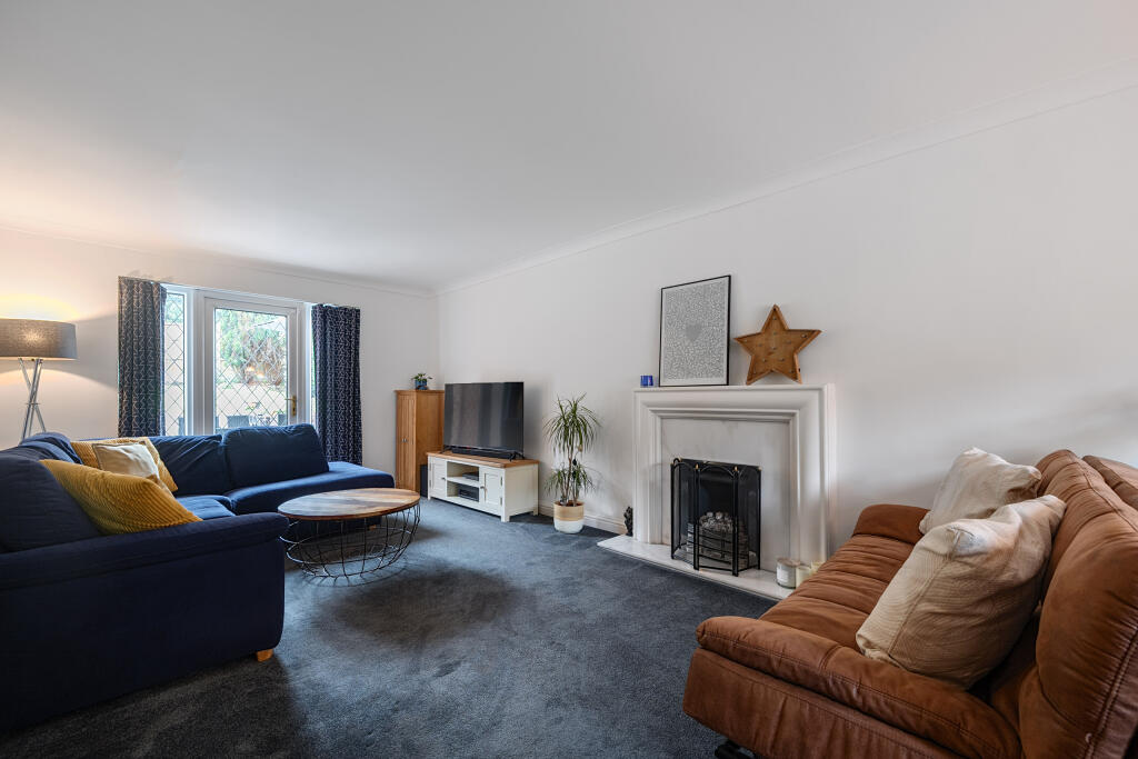 1311826-32-685adfde3733e-ARW