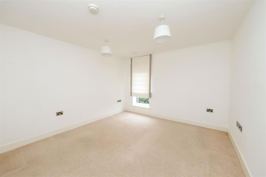 1 Bluebell Court (8) copy.jpg