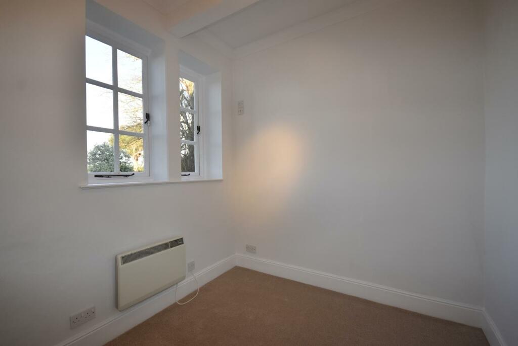 Bedroom 3.JPG
