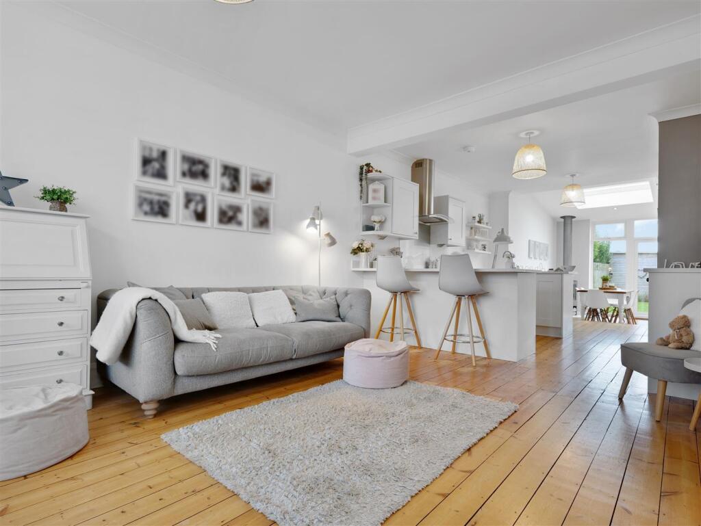 Lounge Area