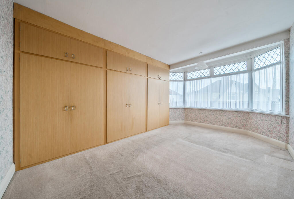 1385642-15-692709...