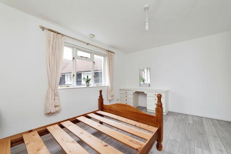 Bedroom (3)