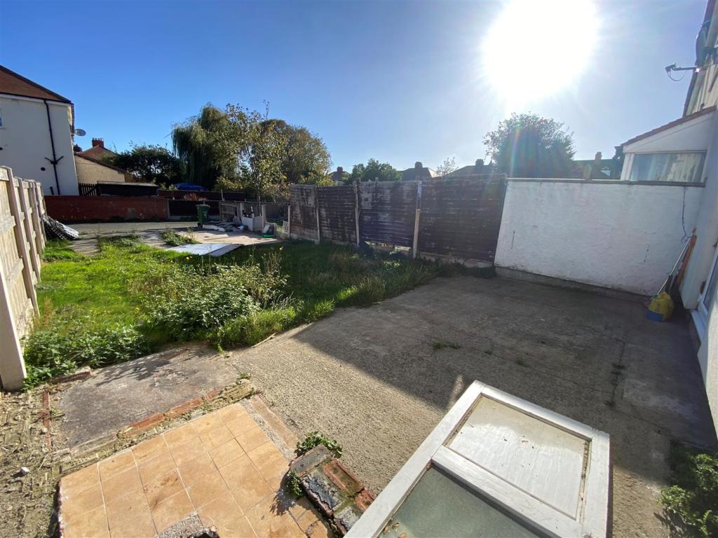 garden.jpg