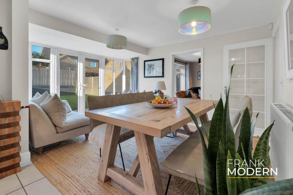 Kitchen / Diner