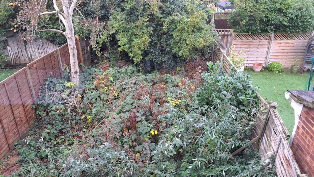 174 Beechfield Rear garden.jpg