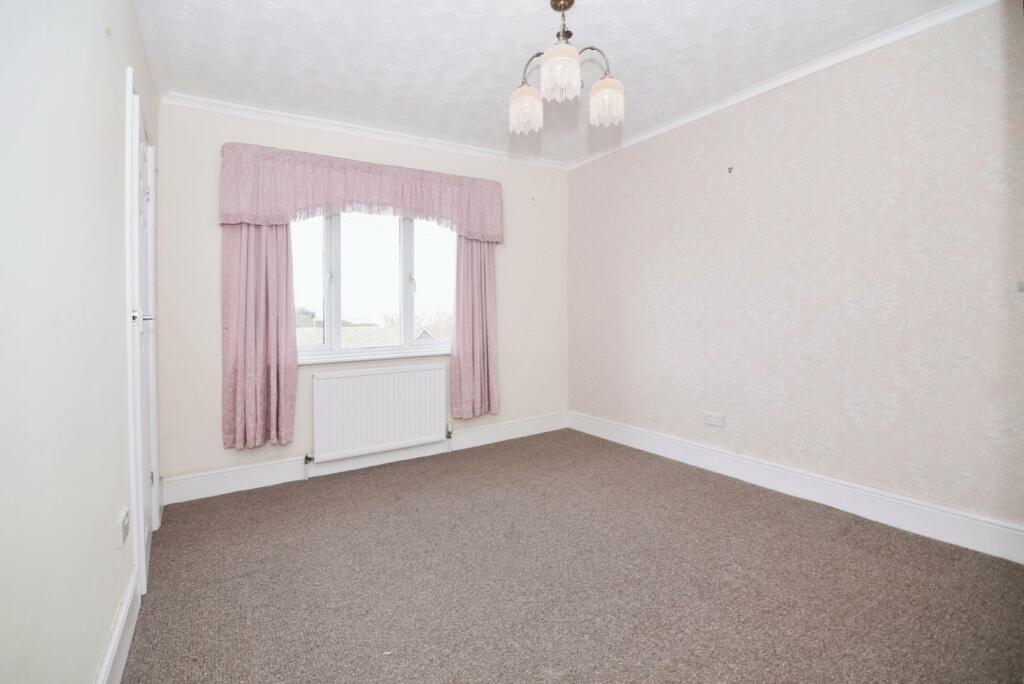 BEDROOM NO.1