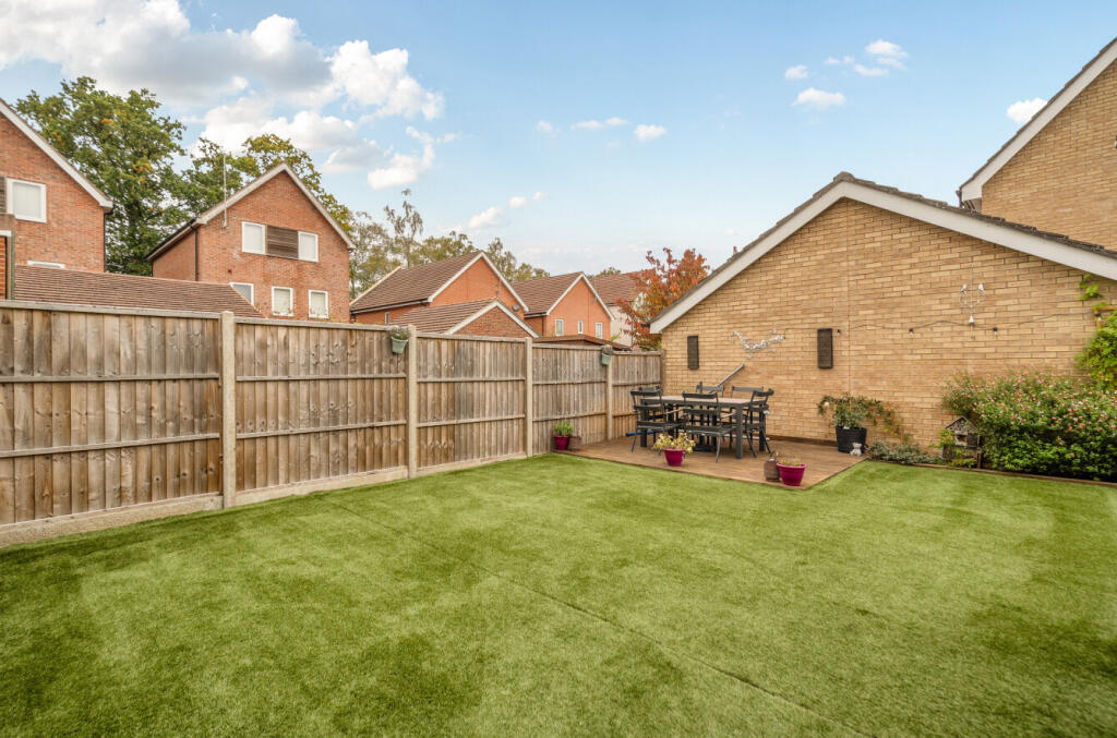 1365142-19-68f225...