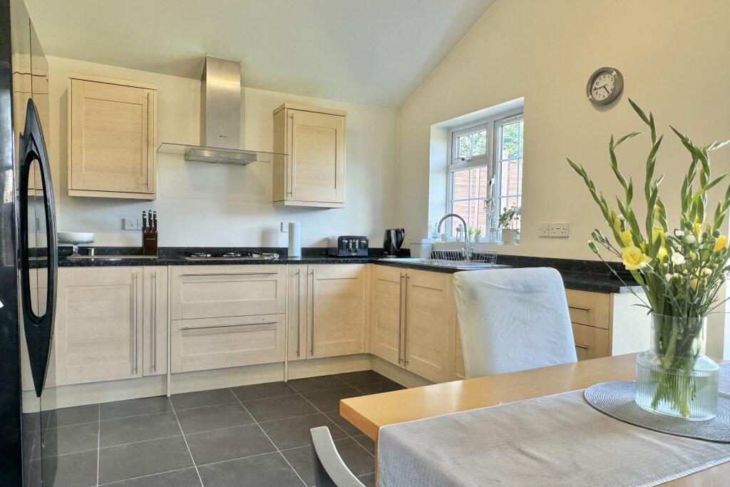 Kitchen/Breakfast Room
