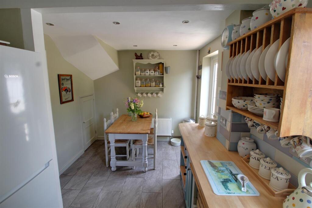 img_4924 - copy-img_4926 - copy.jpg