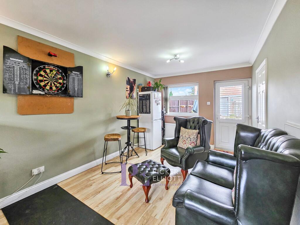 Sitting Room and bar