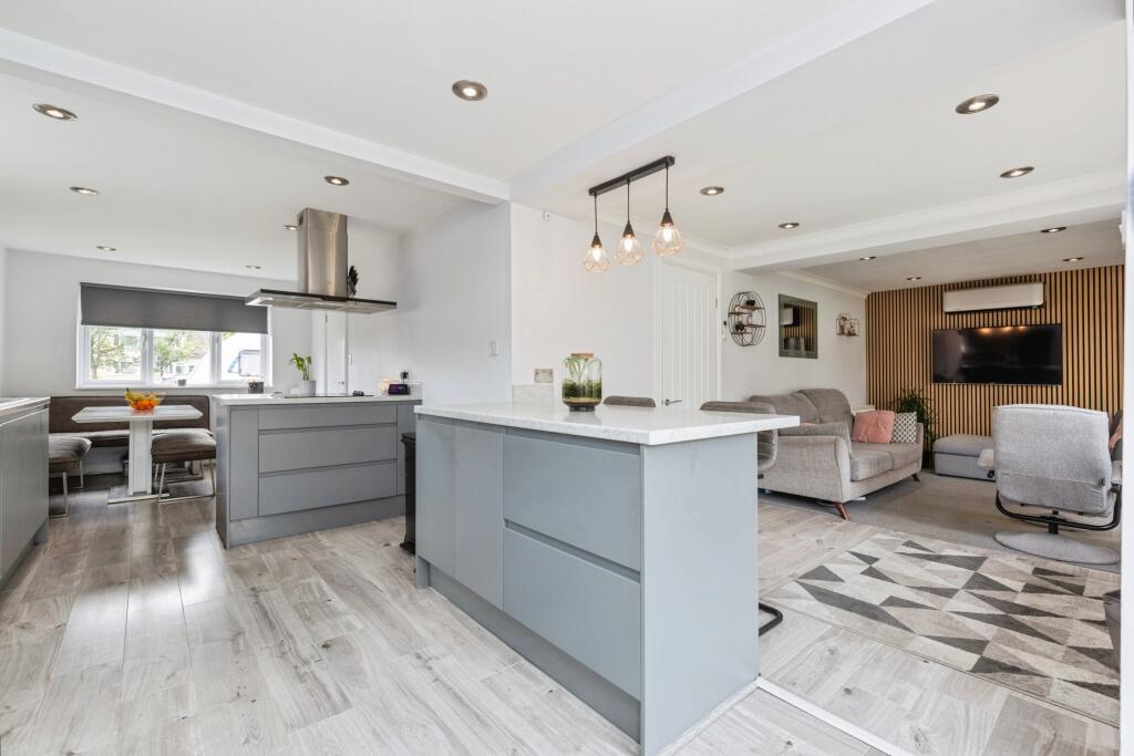 Kitchen/Diner/Family Room