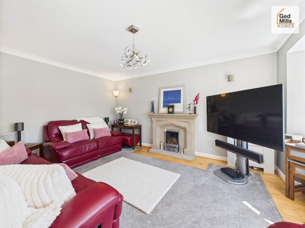 CAM04261G0-PR0086...