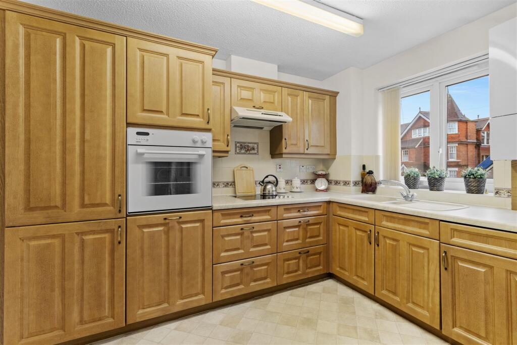 kitchen #2.jpg