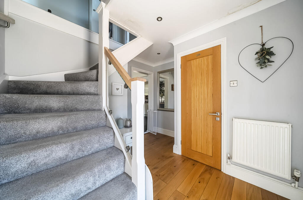 1323854-16-686e6e...