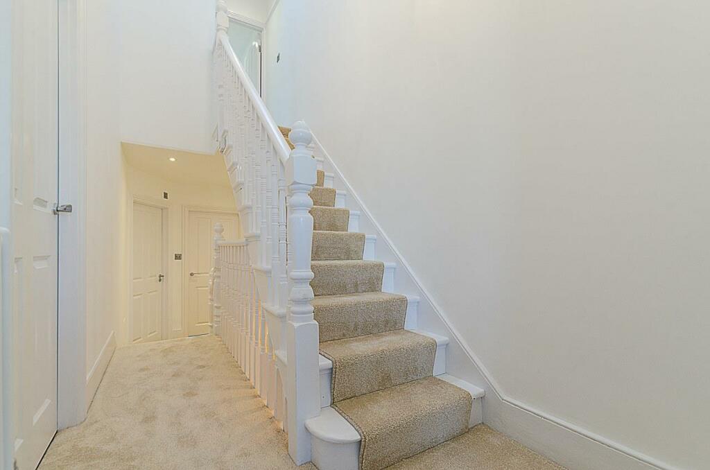 Hallway.jpg