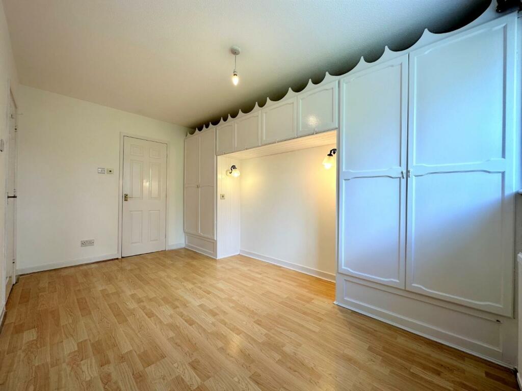 Bedroom 1 Aspect 2