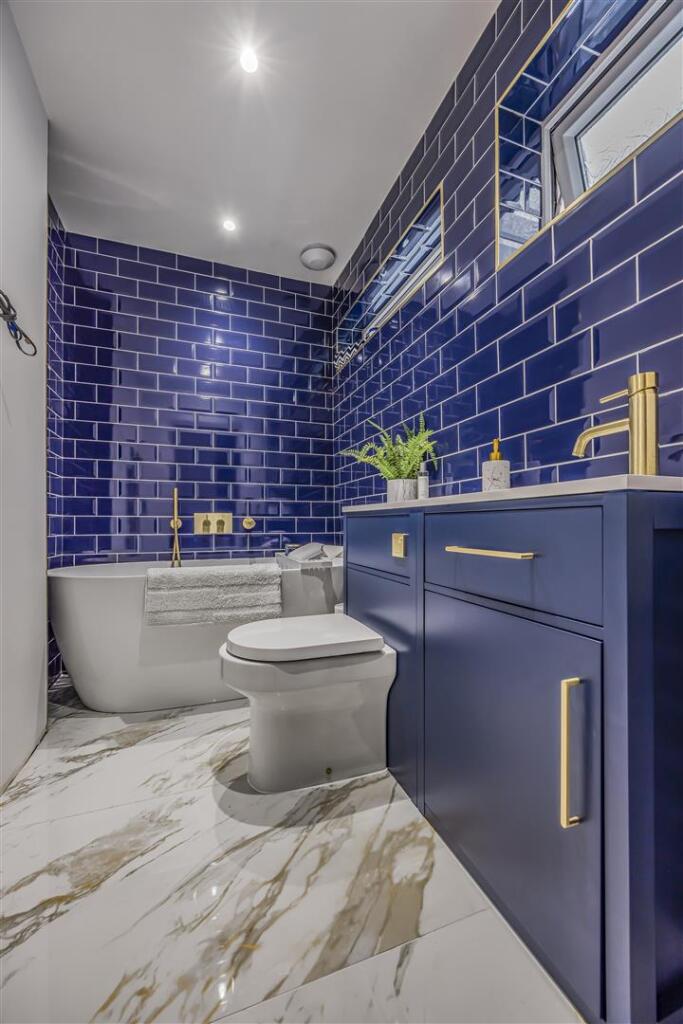 23 Leopold Street, Southsea-PorticoMarketing-SoldB