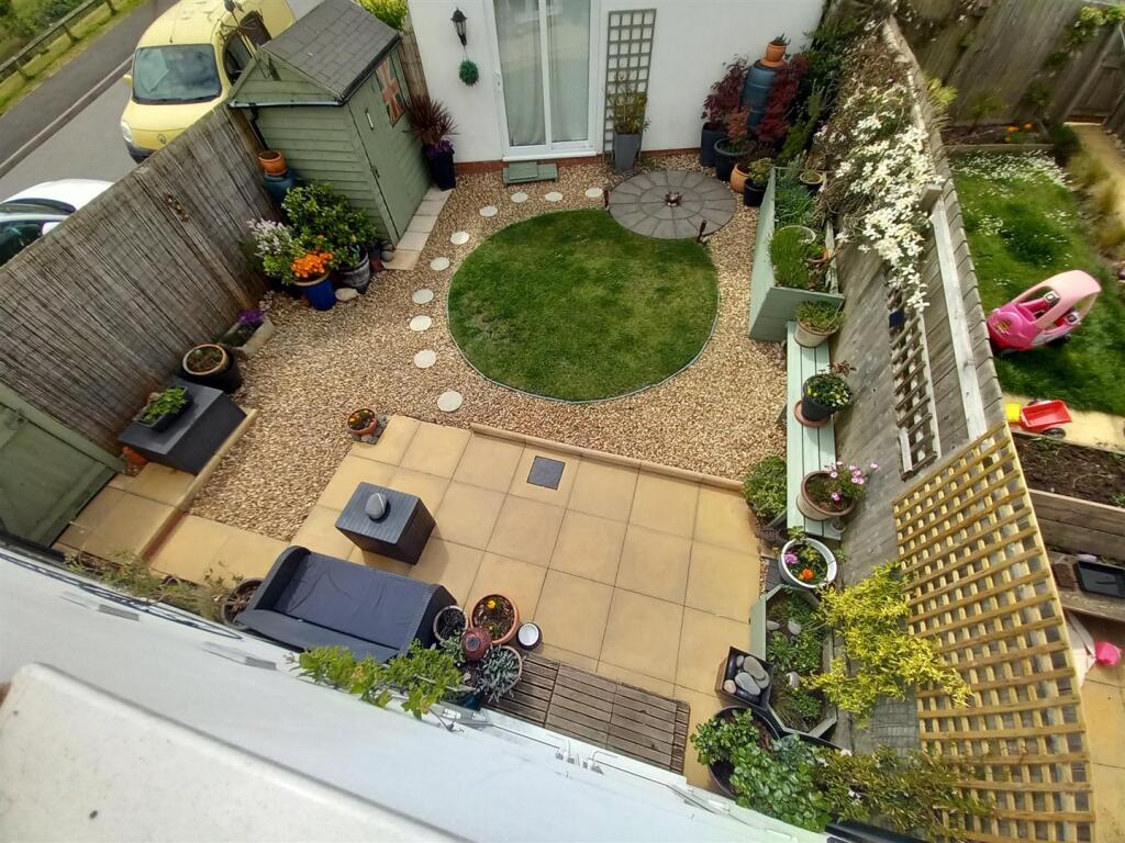 61 taylor Garden.jpg