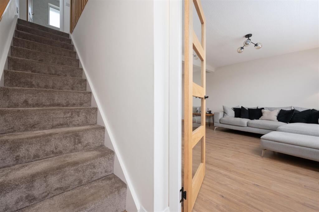 38WatsonPlace004.JPG