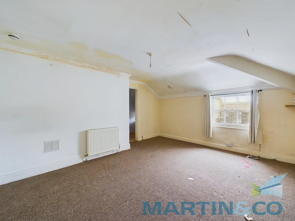 CAM01870G0-PR0155...