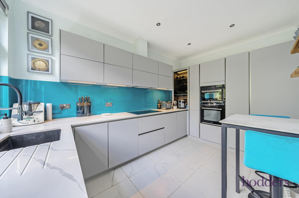 3216c314-d2c5-464...