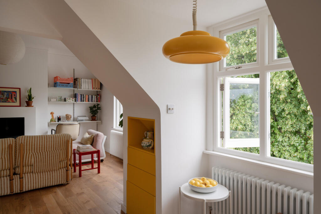 224988 - Chatsworth Road, London NW2 4BN - high...