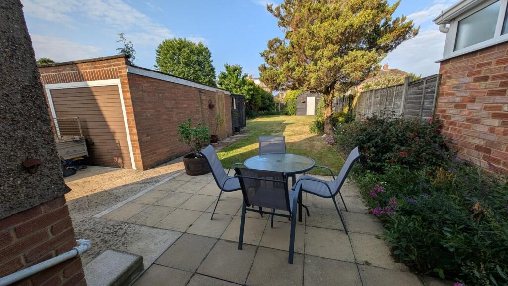 Rear Garden 2.jpg