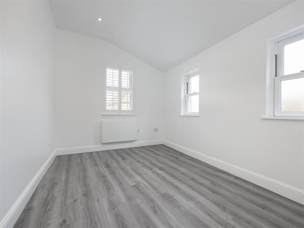 Bedroom.jpg