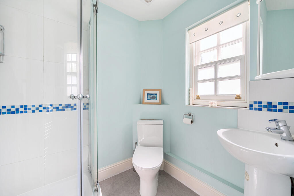 1287466-33-682f1a...