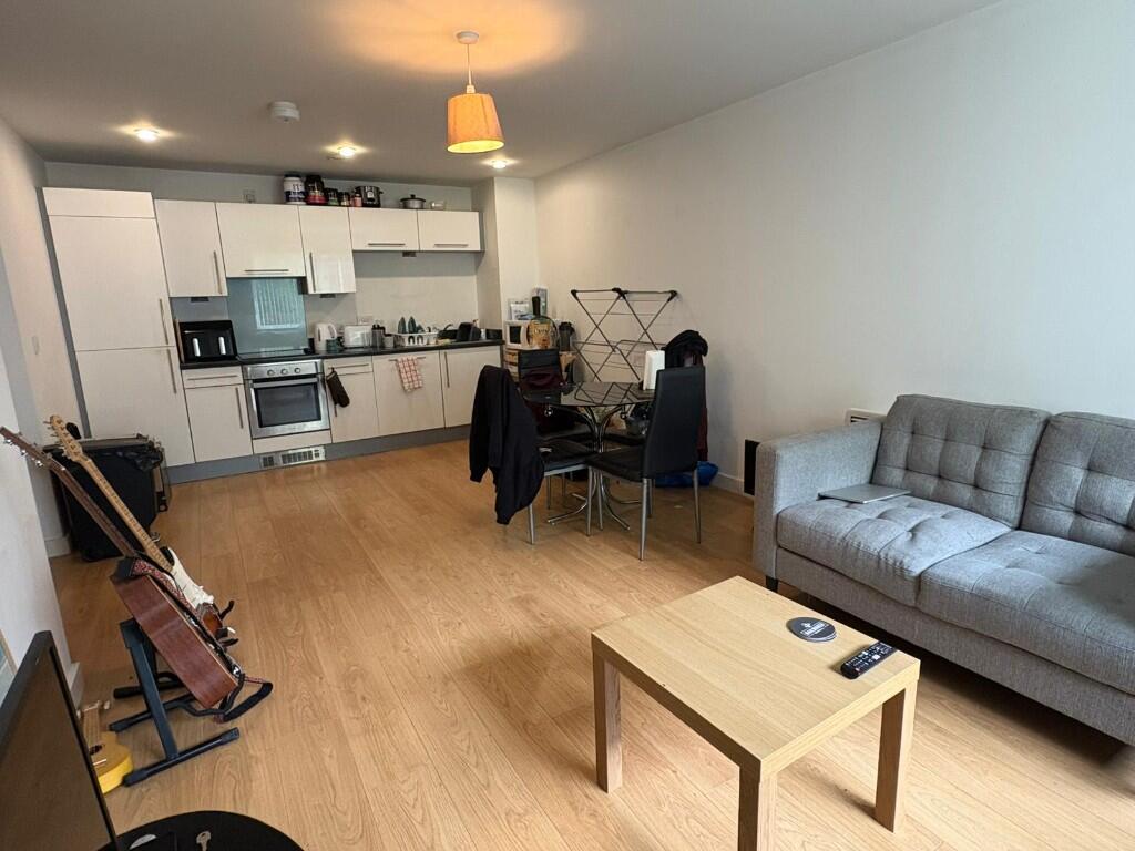 Broadway, Manchester, Greater Manchester, M50