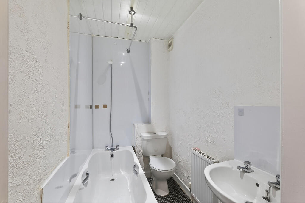 Loudoun Road, Newmilns