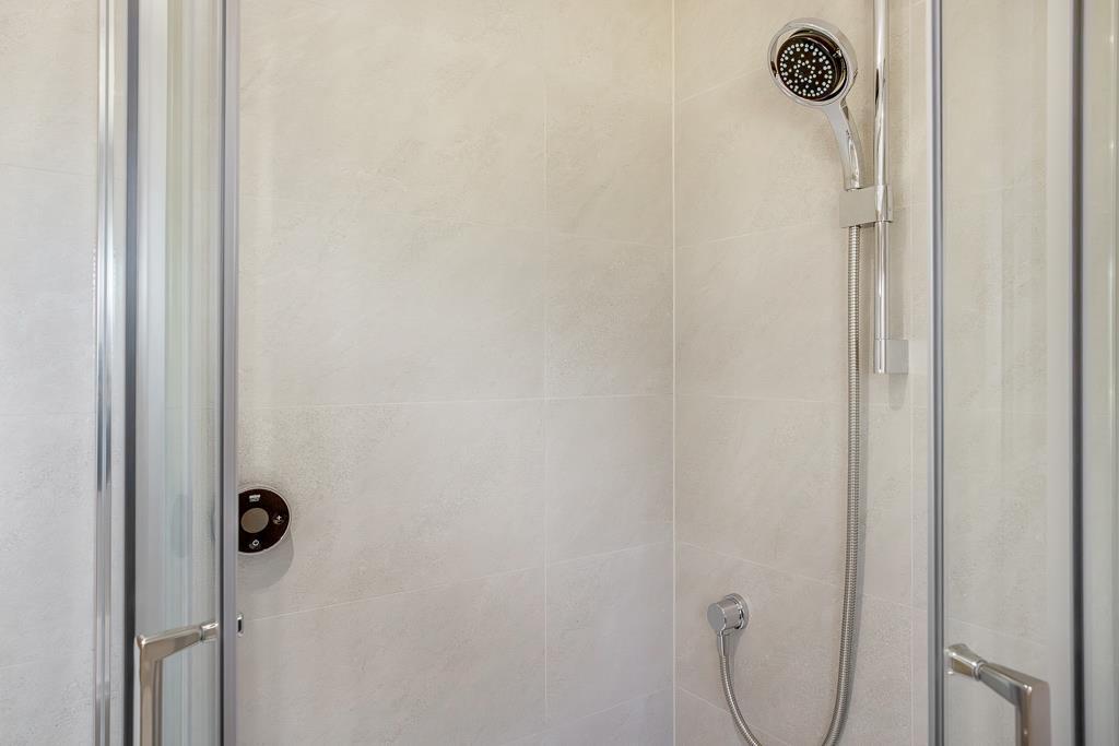 Bernhards Close, Town Dam Lane Development (Doning