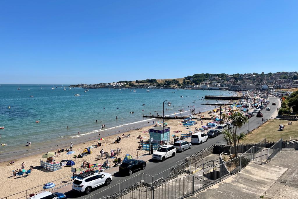 Location - Swanage Beach nearby