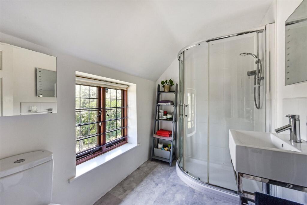 Ensuite