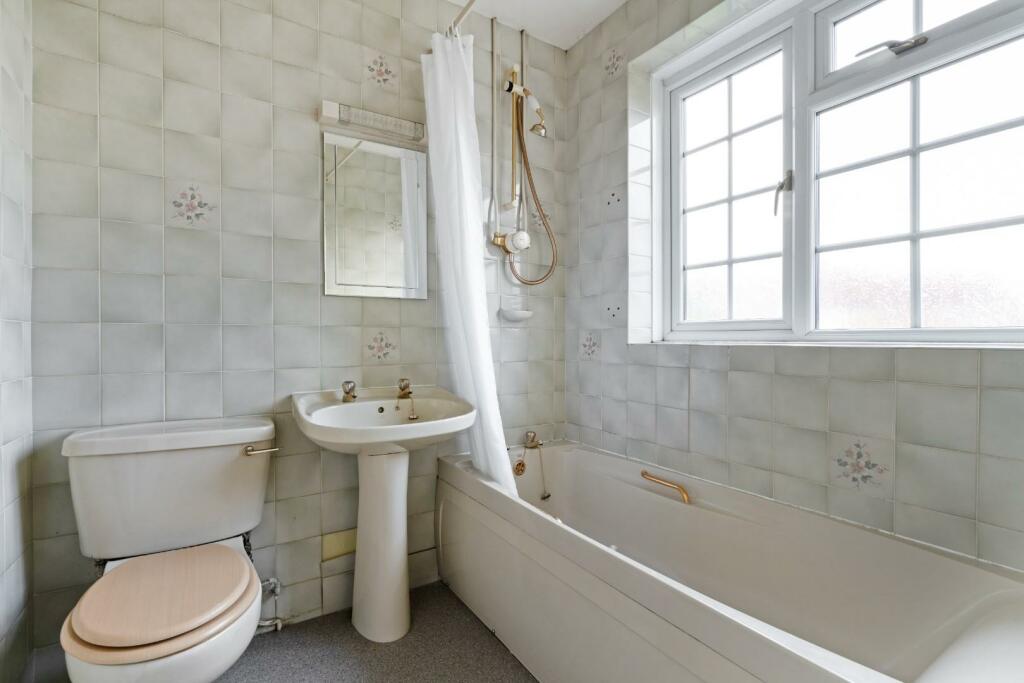 81276 19 Grange View (23).jpg