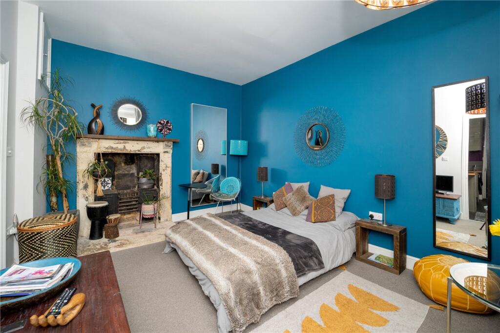 Annexe - Bedroom