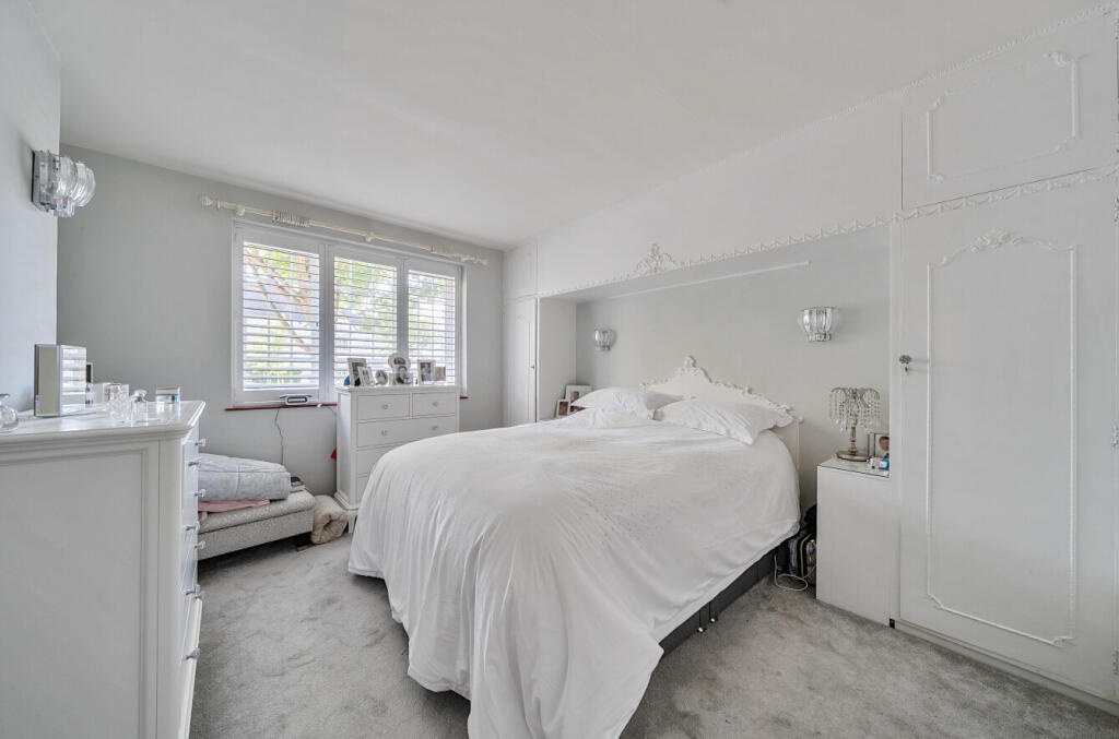 1291197-4-682b56e...