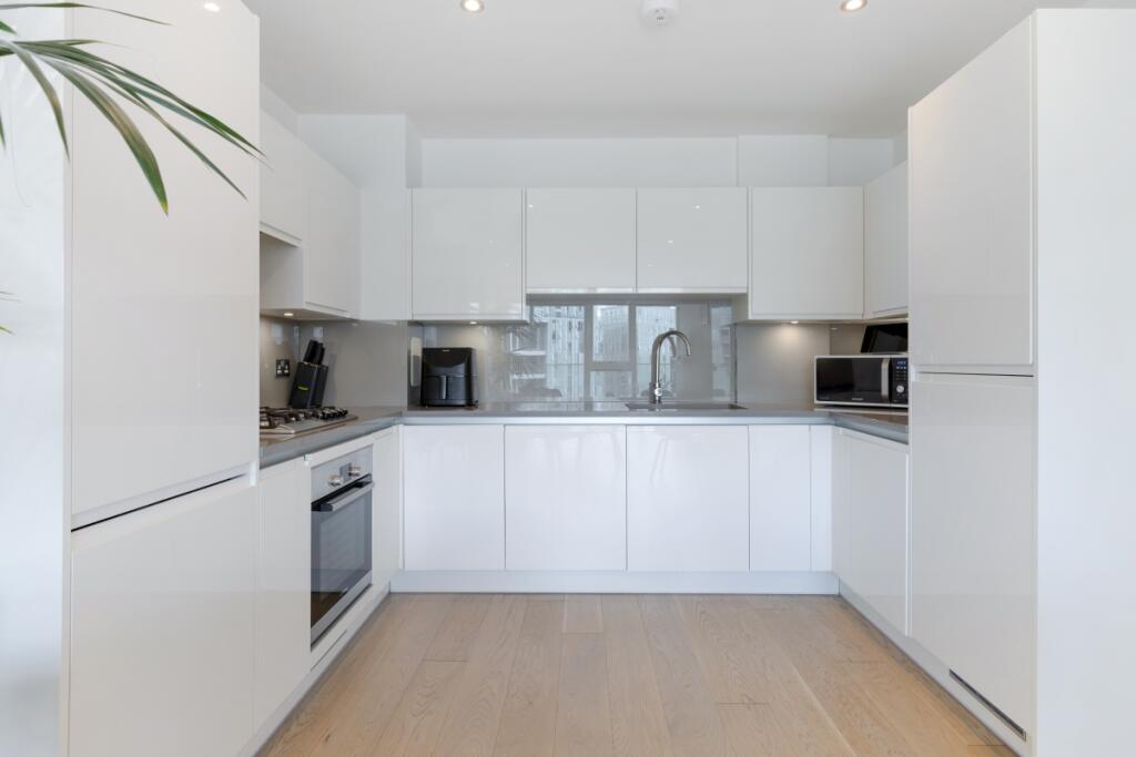 93038_Flat 607 Ca...