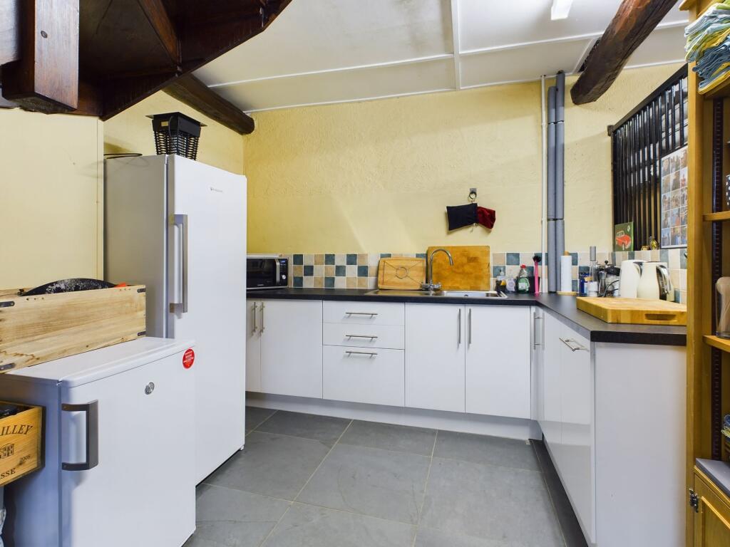 Stable/Outdoor Kitchen