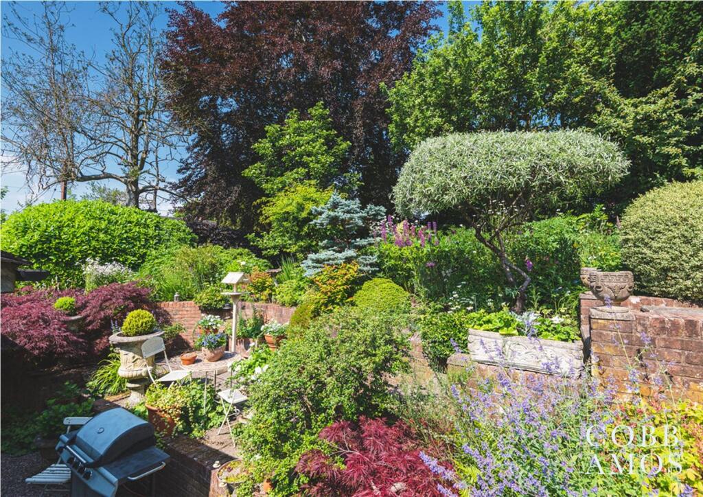 Brick Corner House 53.jpg