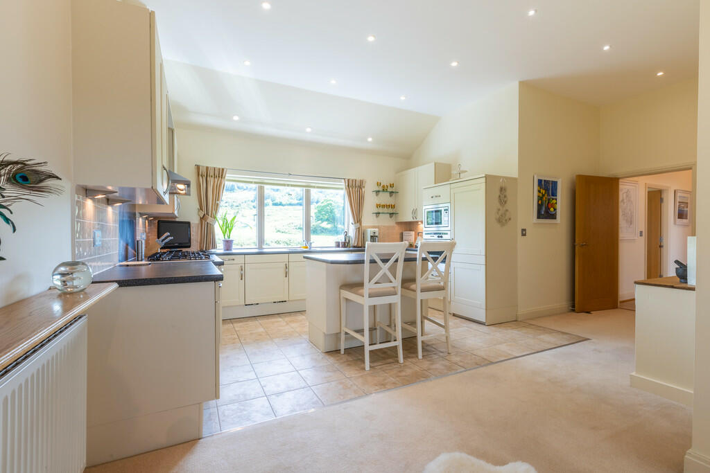  Living/Kitchen/D...
